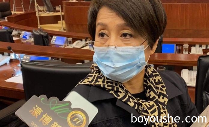 梁安琪转战间选等额当选 未来促进文化体验与旅游科创融合 梁安琪转战间选等额当选 未来促进文化体验与旅游科创融合